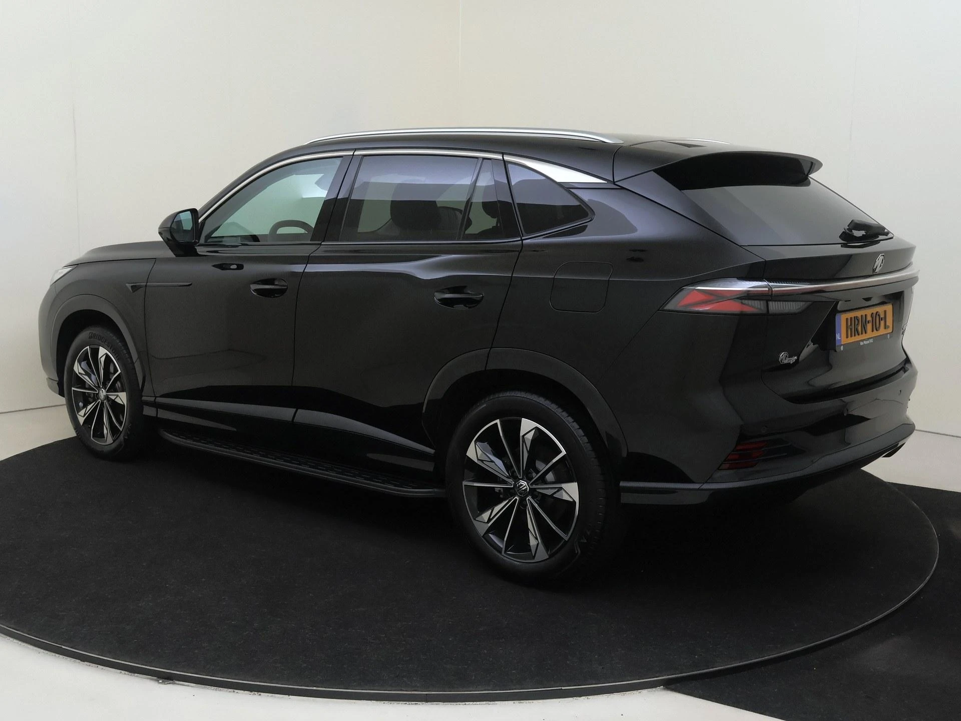 MG-HS-image-4
