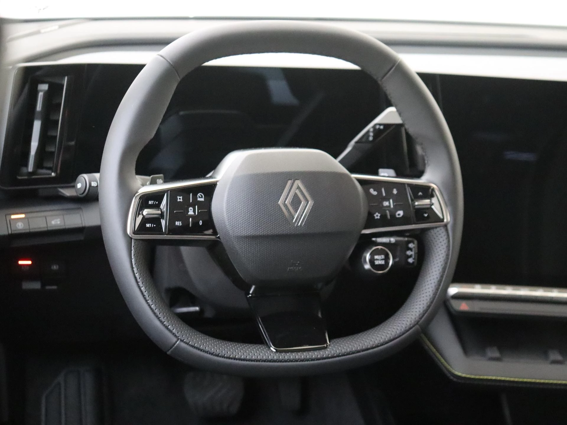 Renault-Scénic-image-9