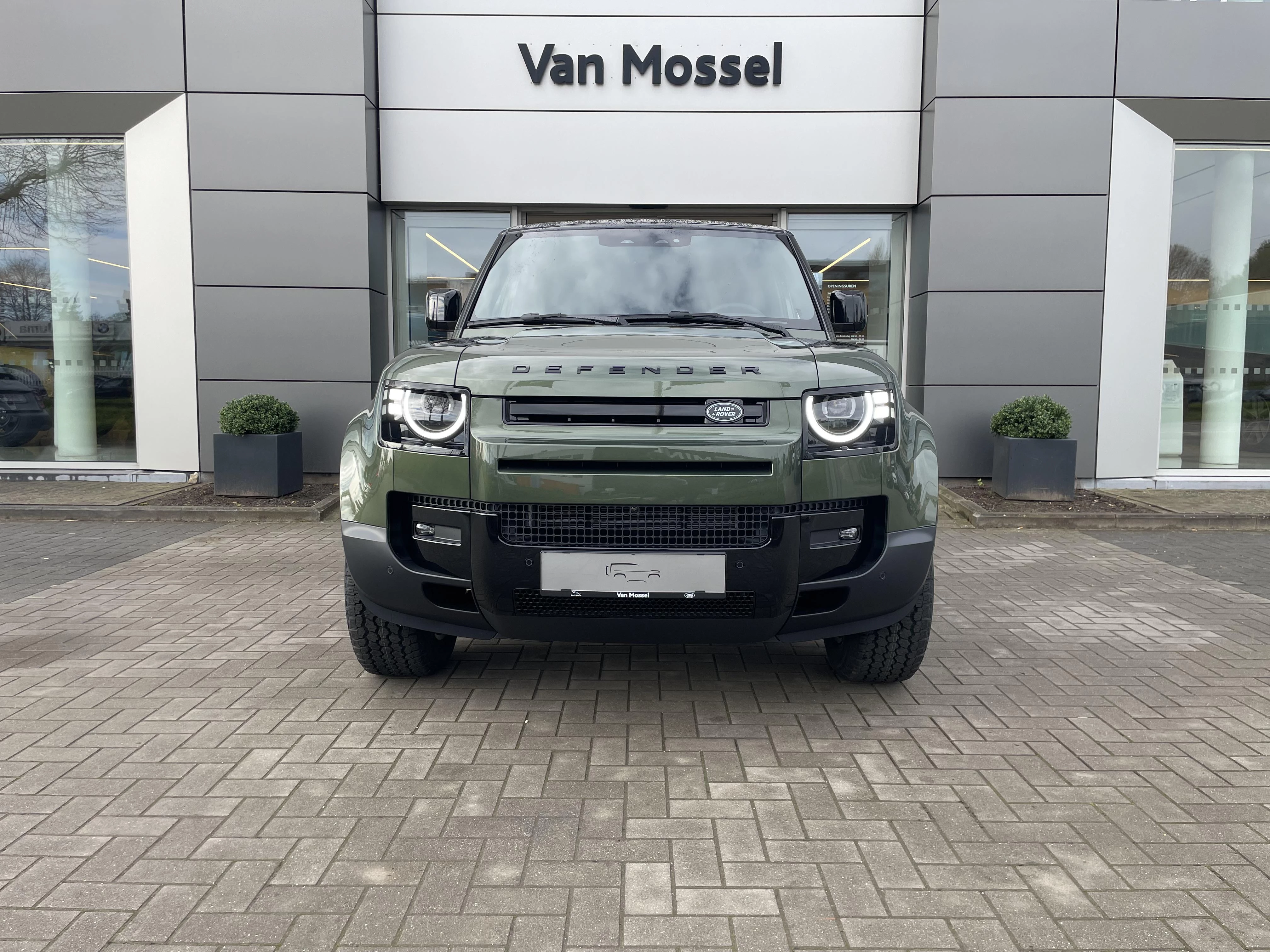 Land Rover Defender 110 D200 S Demo