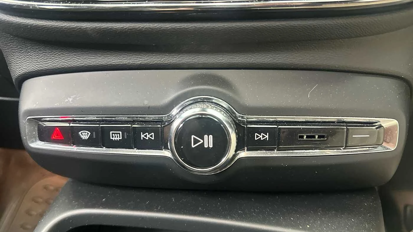 Volvo-XC40-image-25