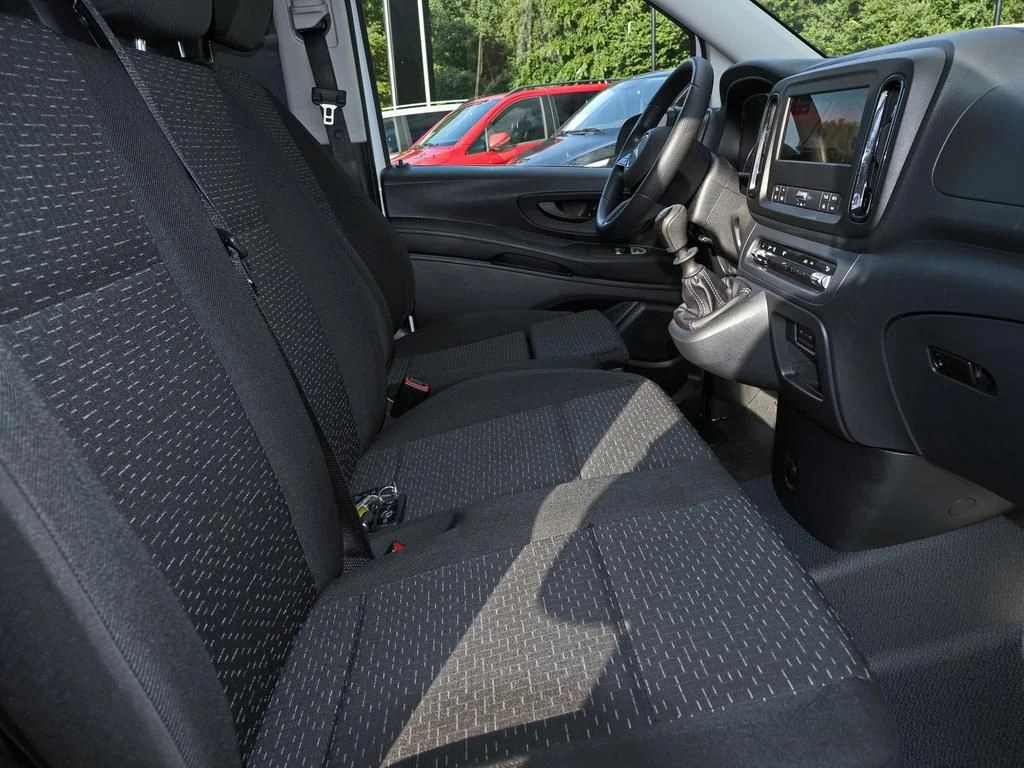 Mercedes-Benz-Vito 116-image-12