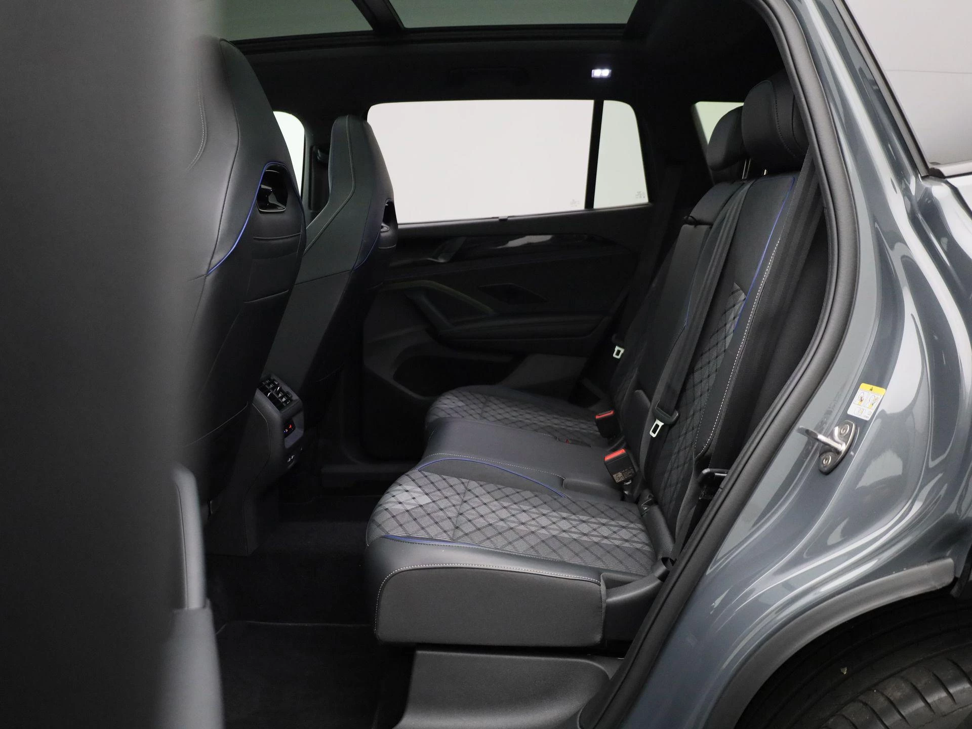 Volkswagen-Tayron-image-11