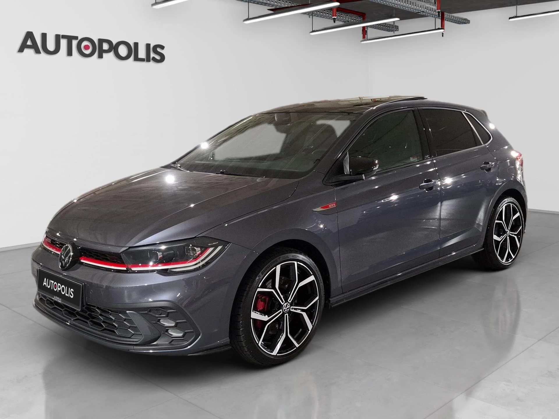 Volkswagen-Polo-image-0