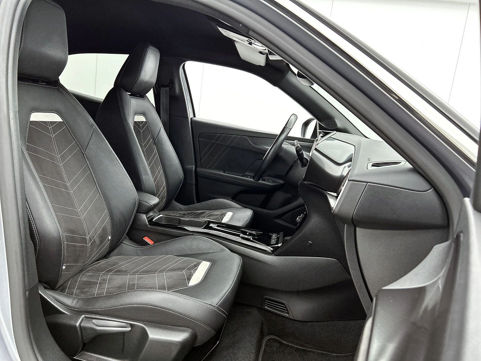 Opel-Mokka-e-image-33