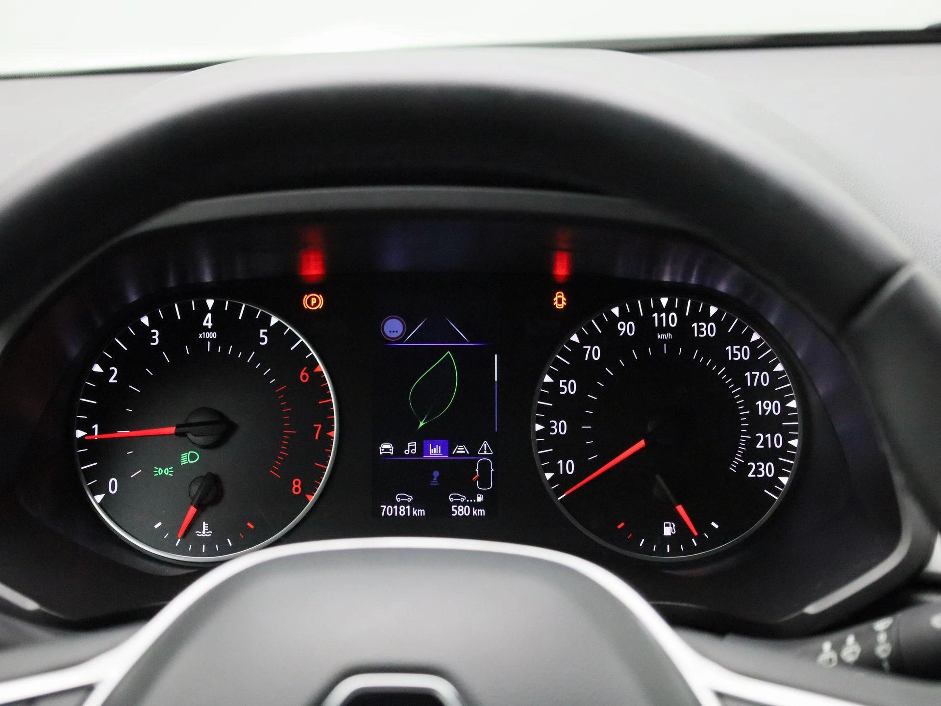 Renault-Captur-image-8