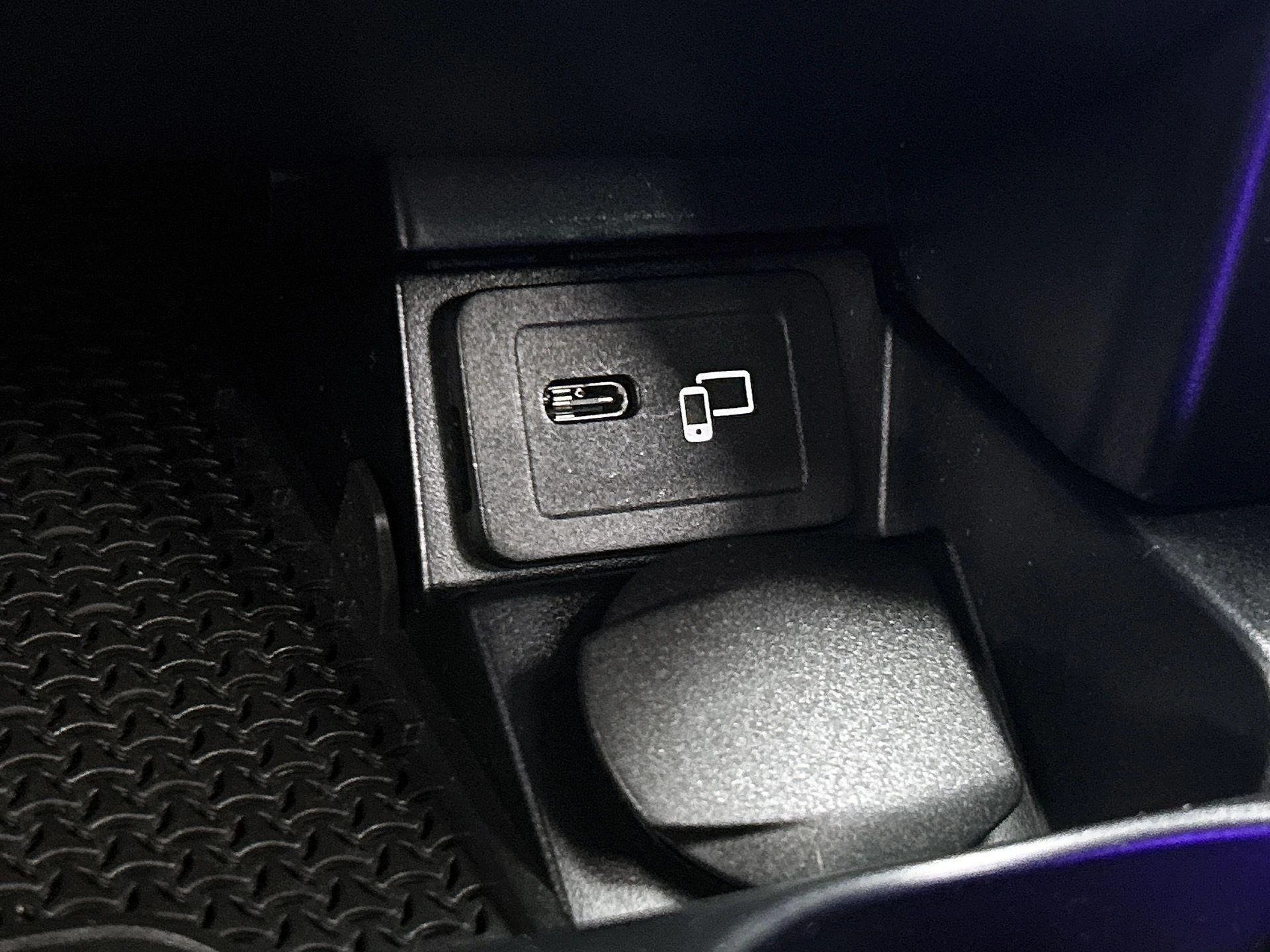 Mercedes-Benz-E-Klasse-image-44