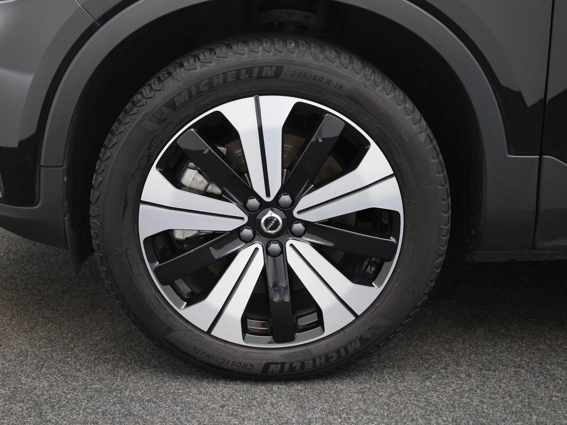 Volvo-XC40-image-12