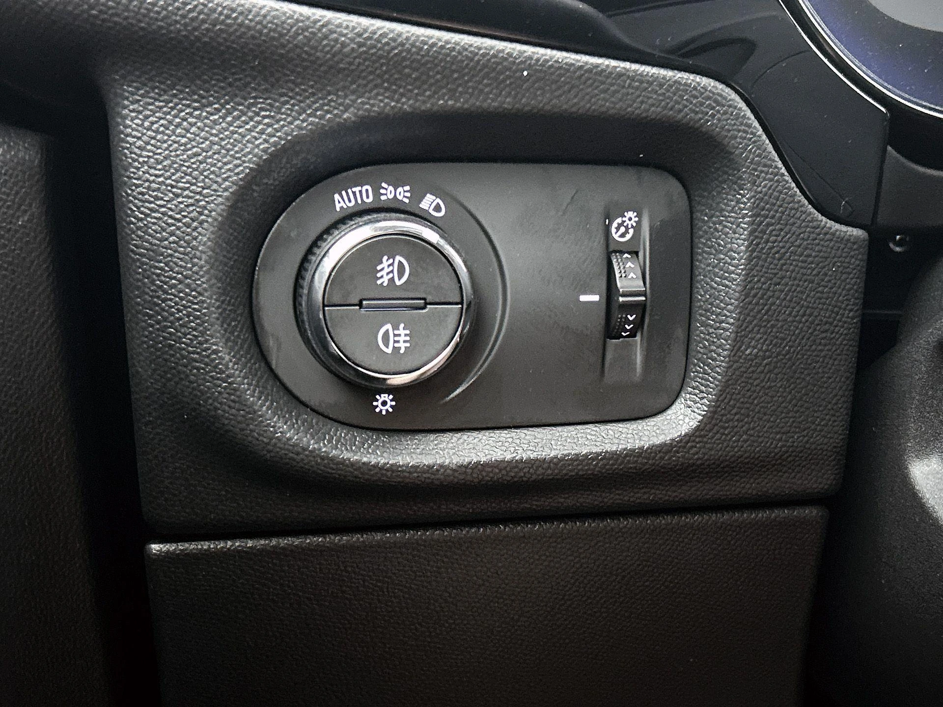 Opel-Corsa-image-27