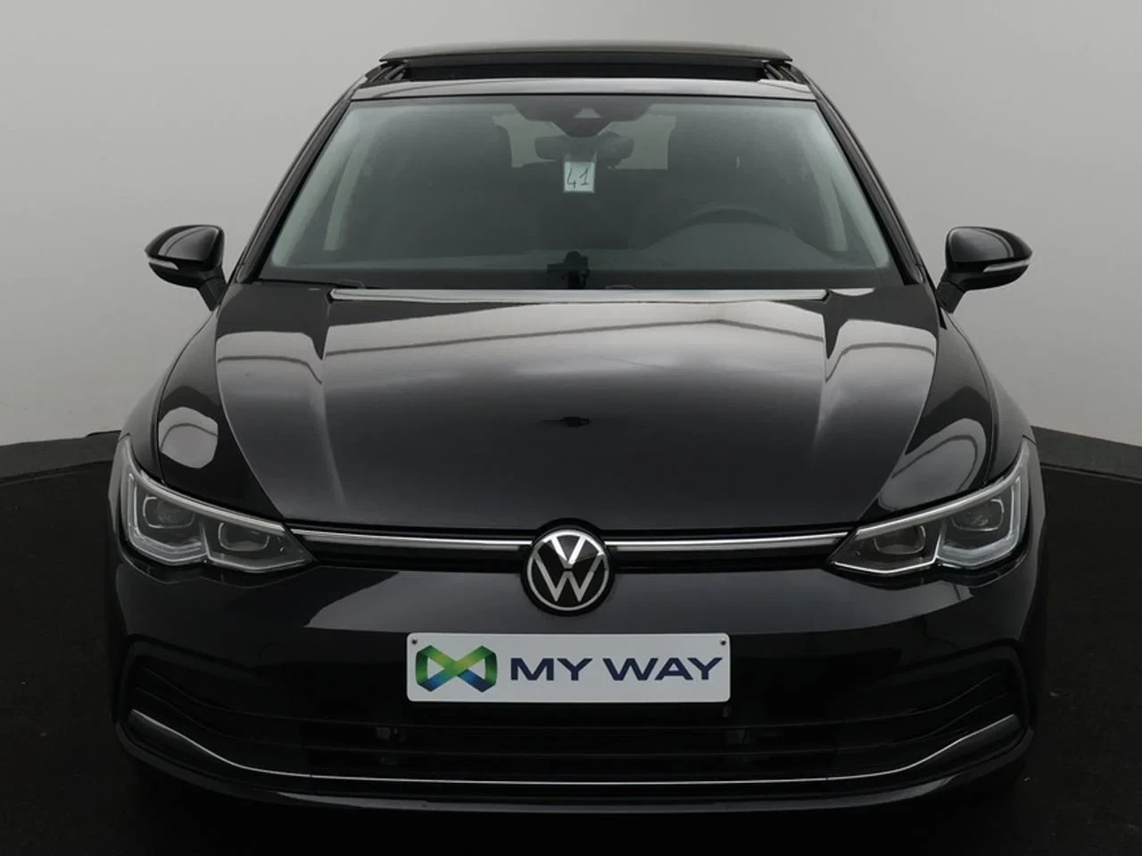Volkswagen-Golf-image-6
