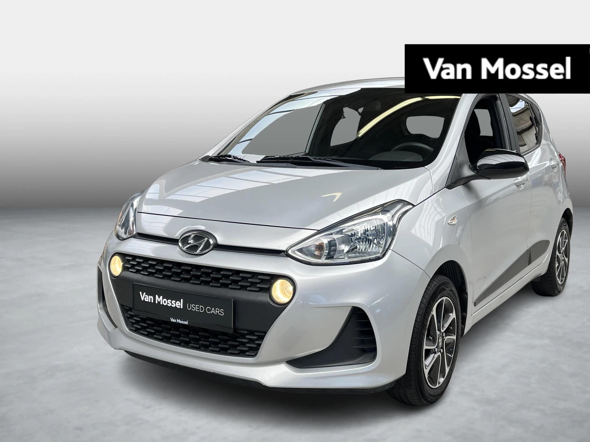 Hyundai-i10-image-0