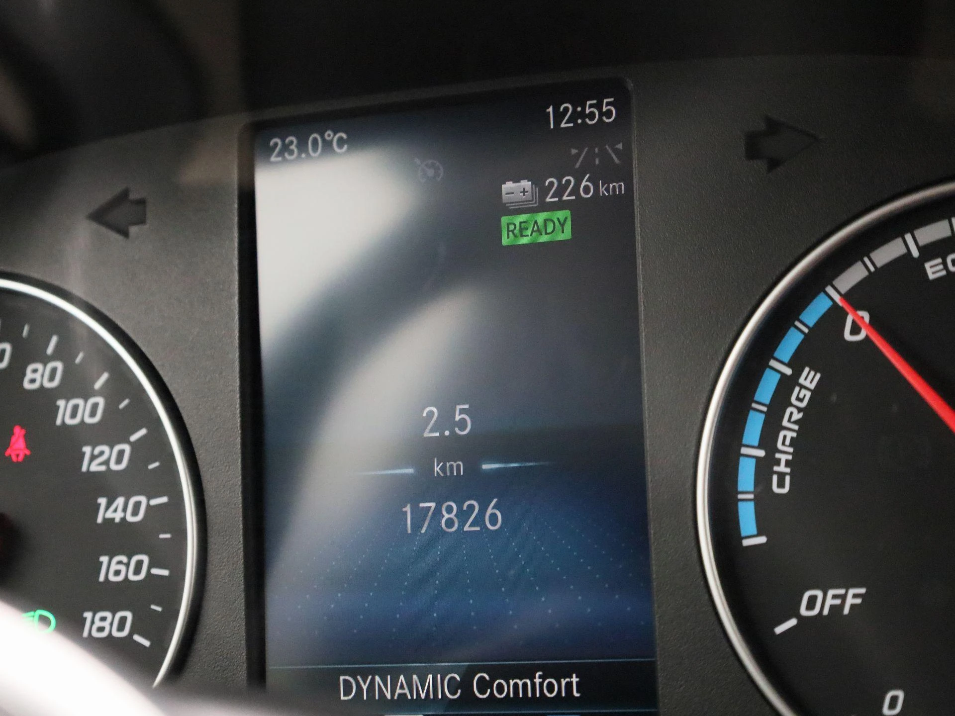 Mercedes-Benz-Citan-image-14
