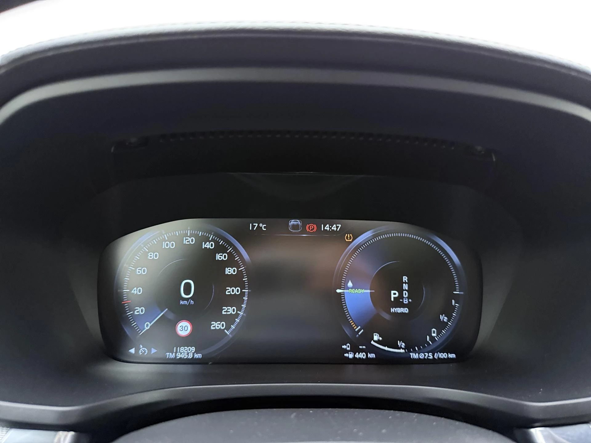 Volvo V60 2.0 T6 Plug-in hybrid AWD Essential Bright