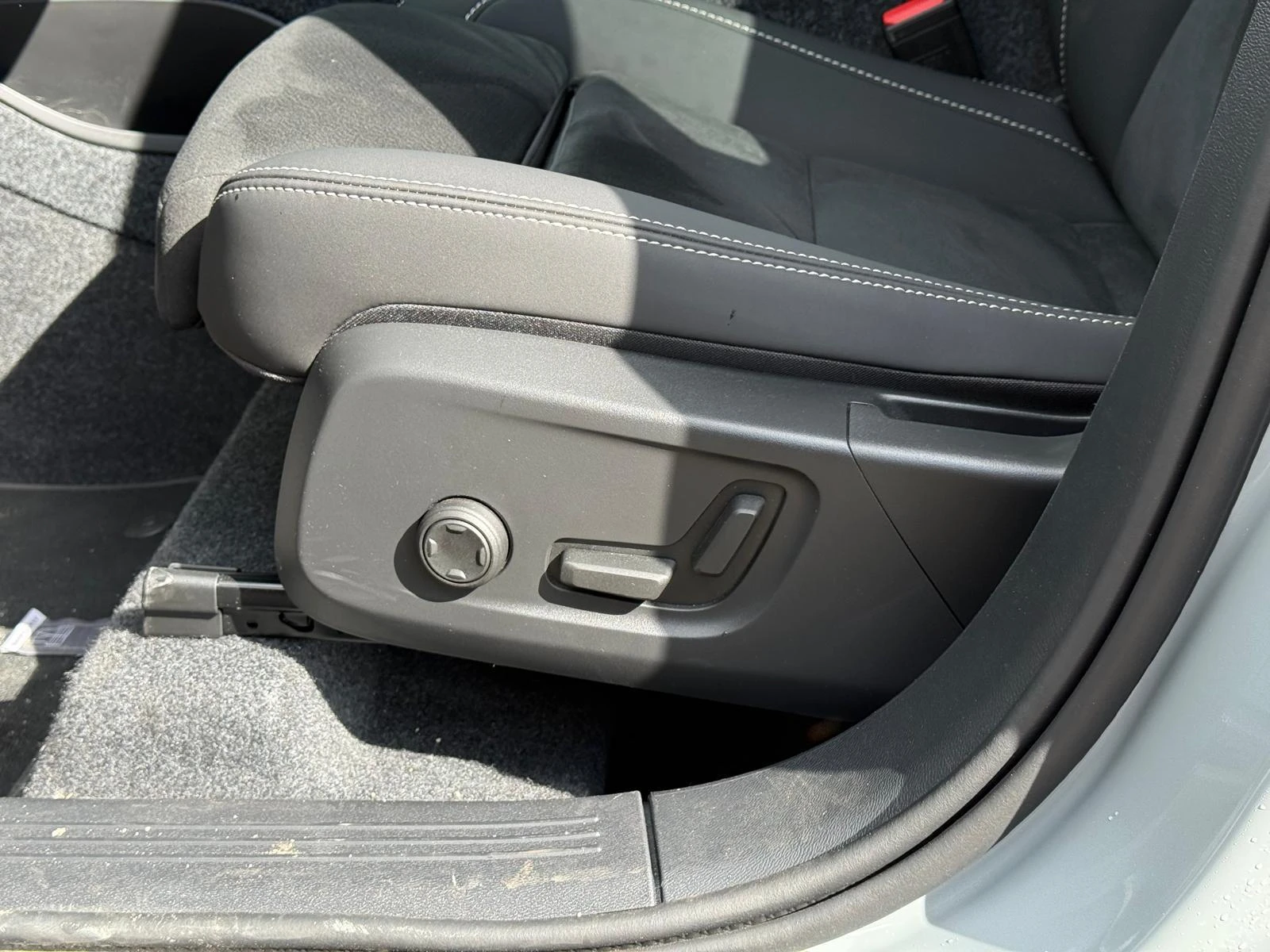 Volvo-XC40-image-5