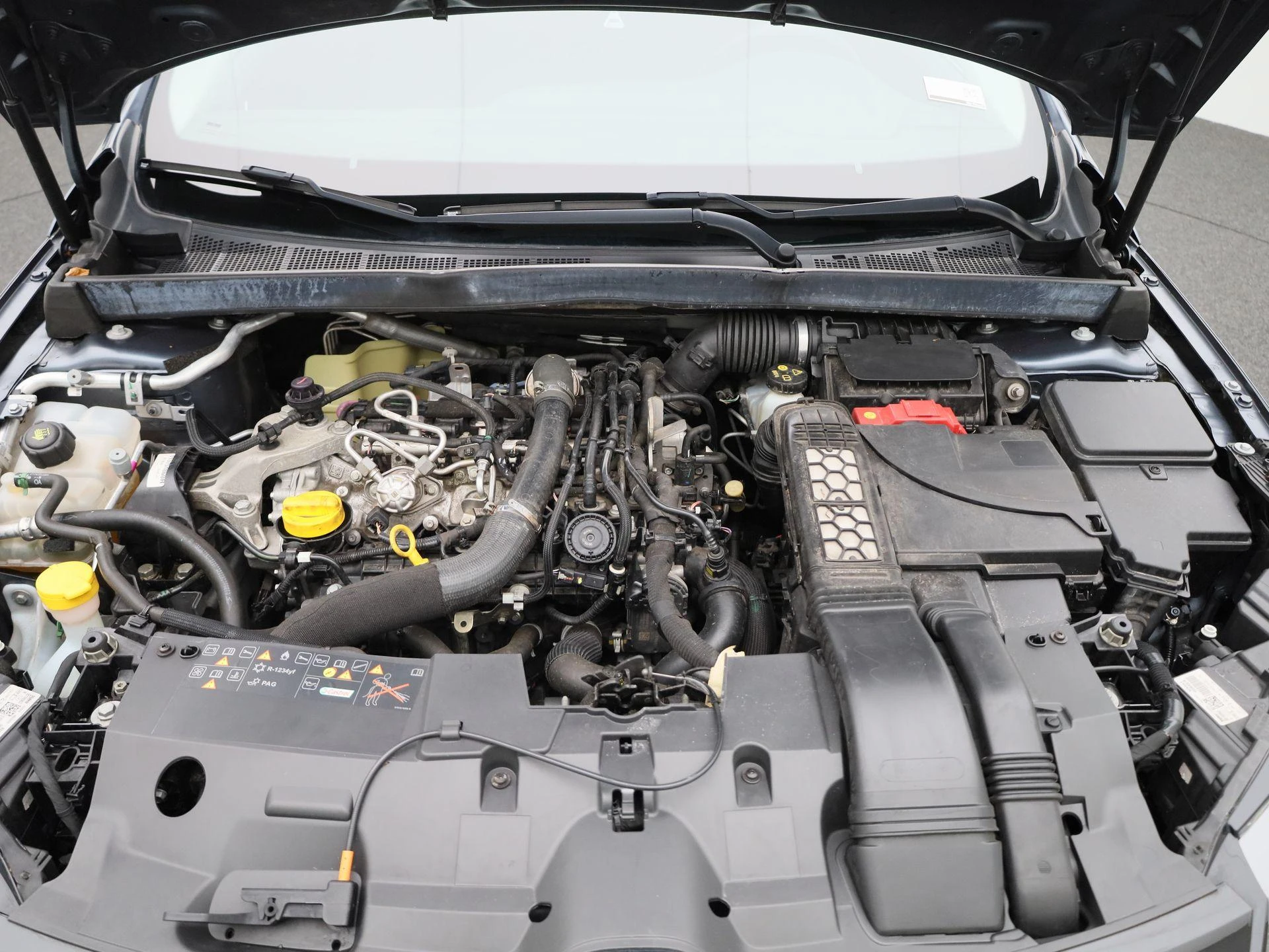 Renault-Mégane Estate-image-32