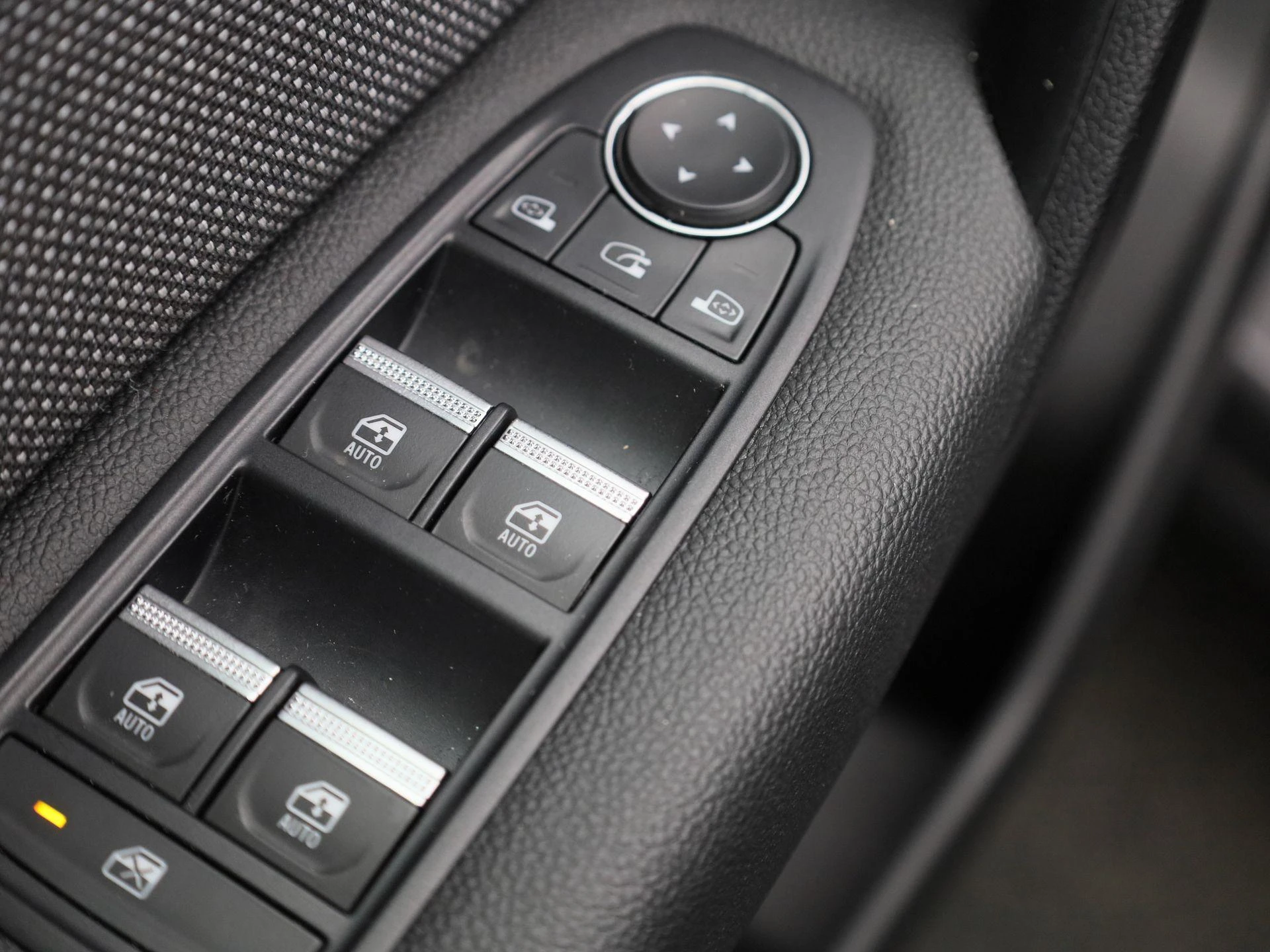 Renault-Captur-image-30