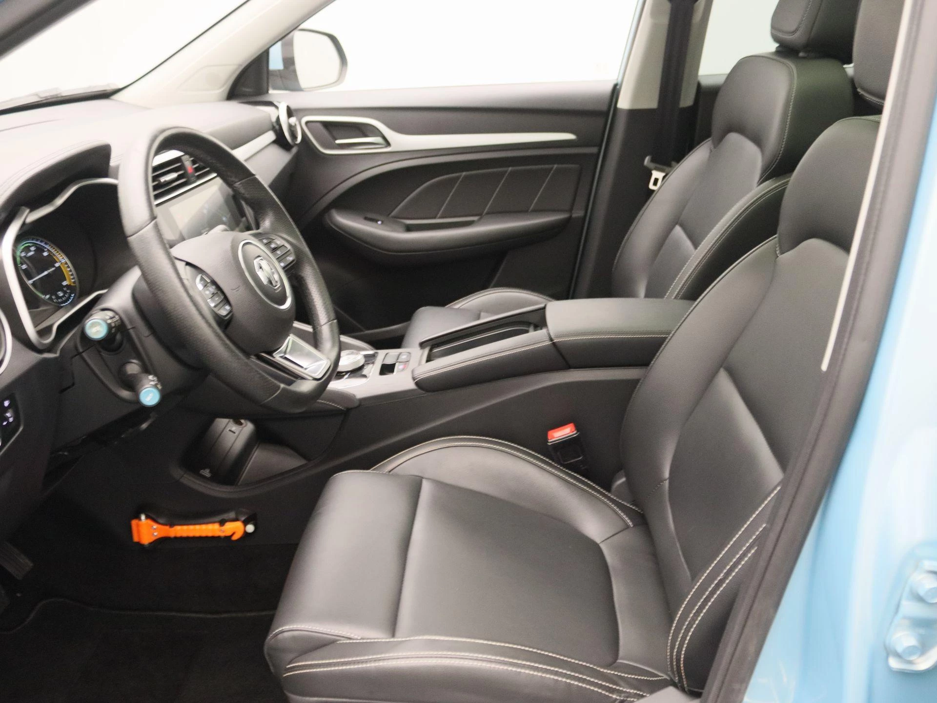 MG-ZS EV-image-11