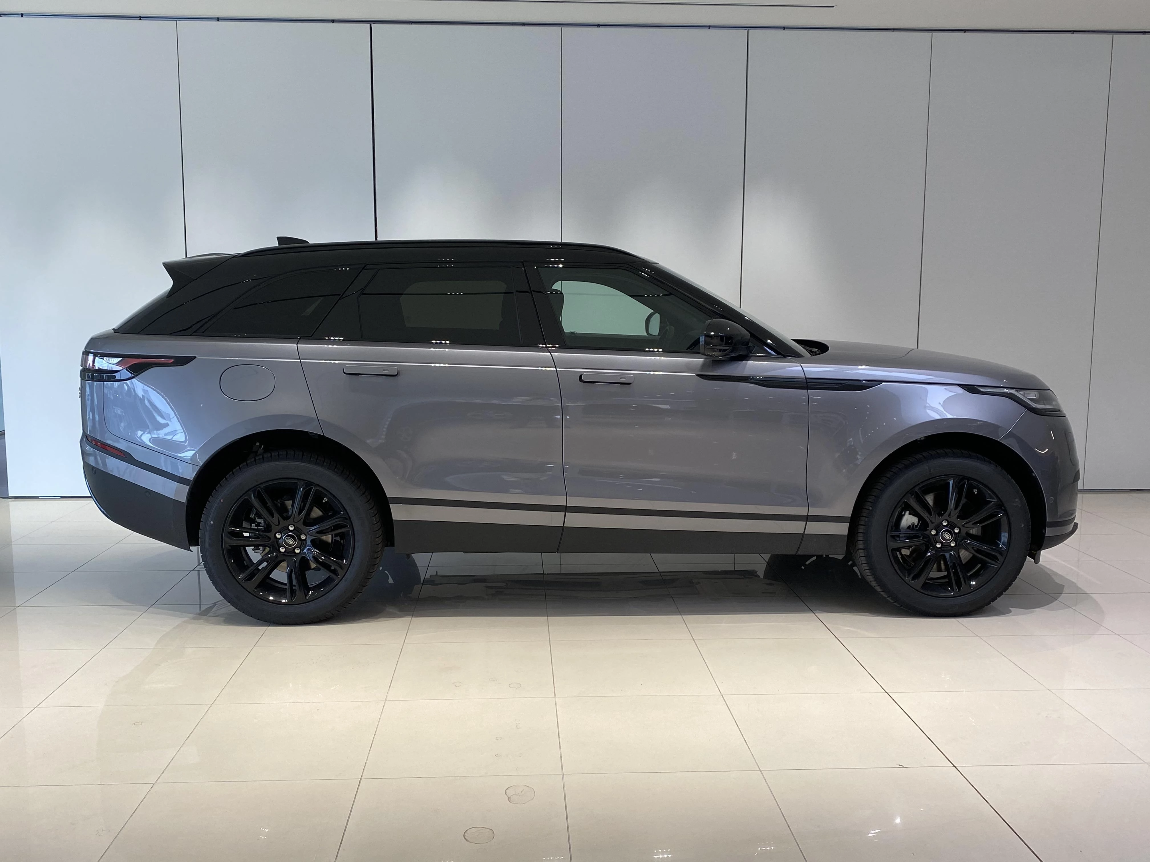 Land Rover Range Rover Velar SE P400e