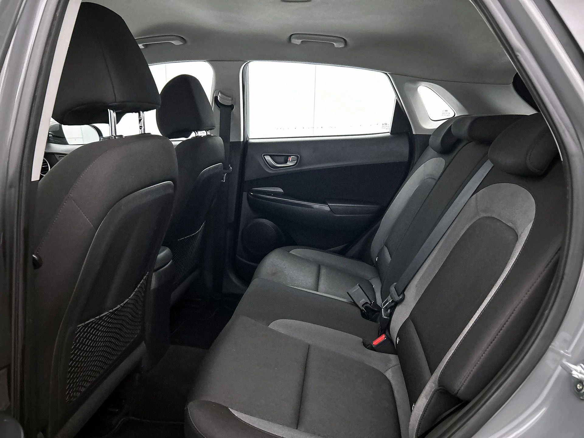 Hyundai-Kona-image-25