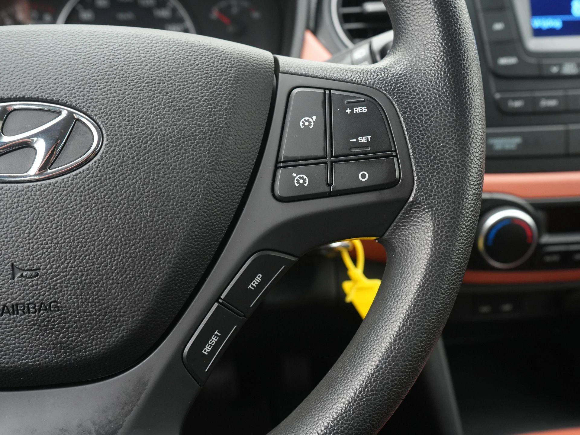 Hyundai-i10-image-17