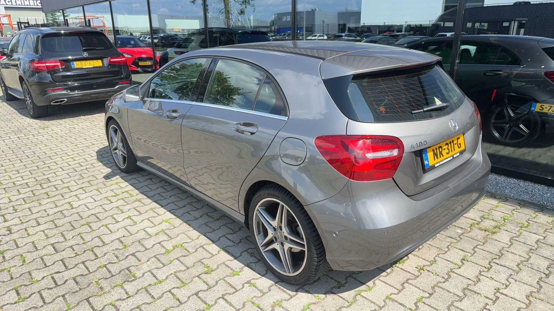 Mercedes-Benz A-Klasse 180 Business Solution