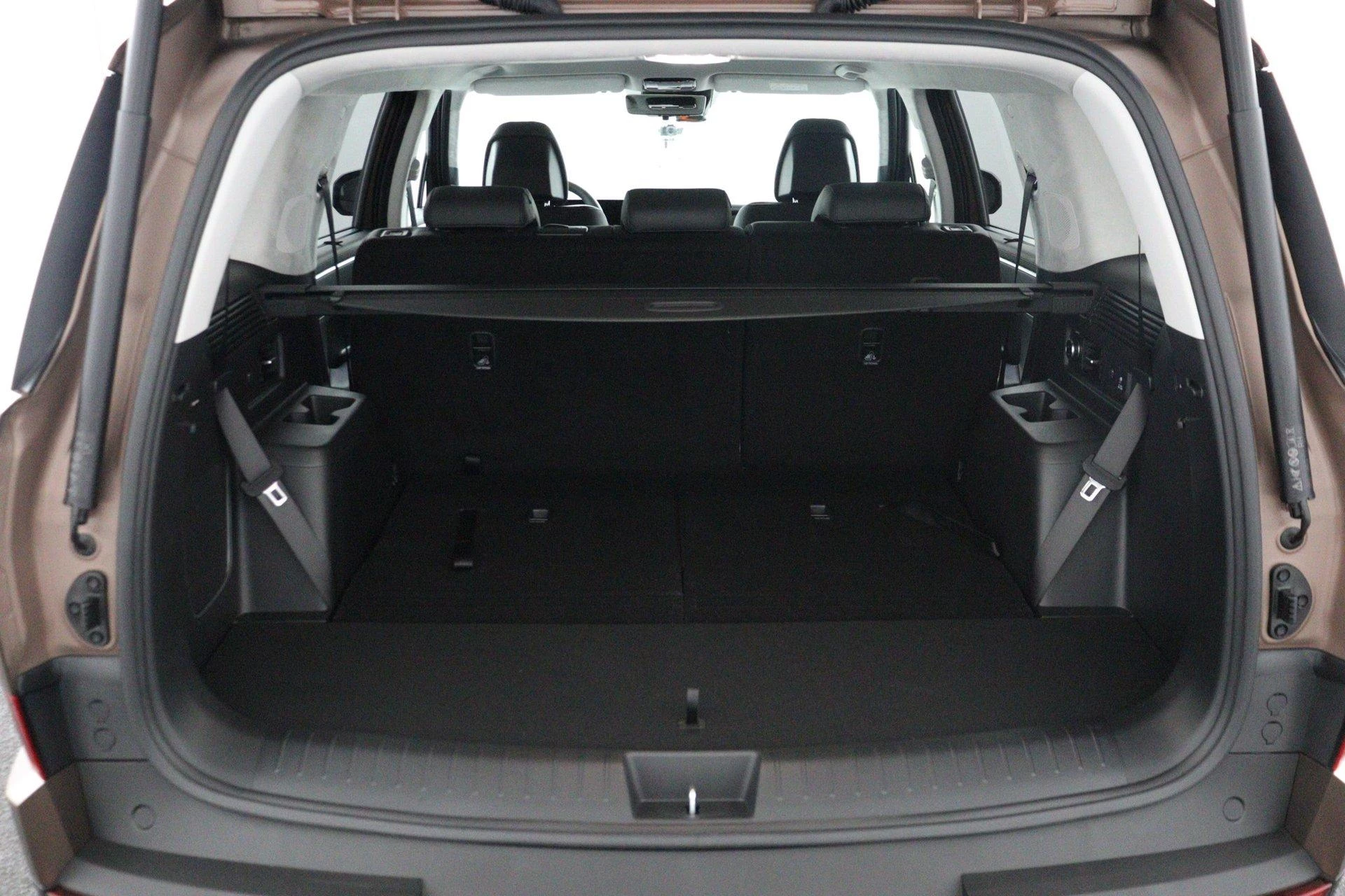 Hyundai-Santa Fe-image-33