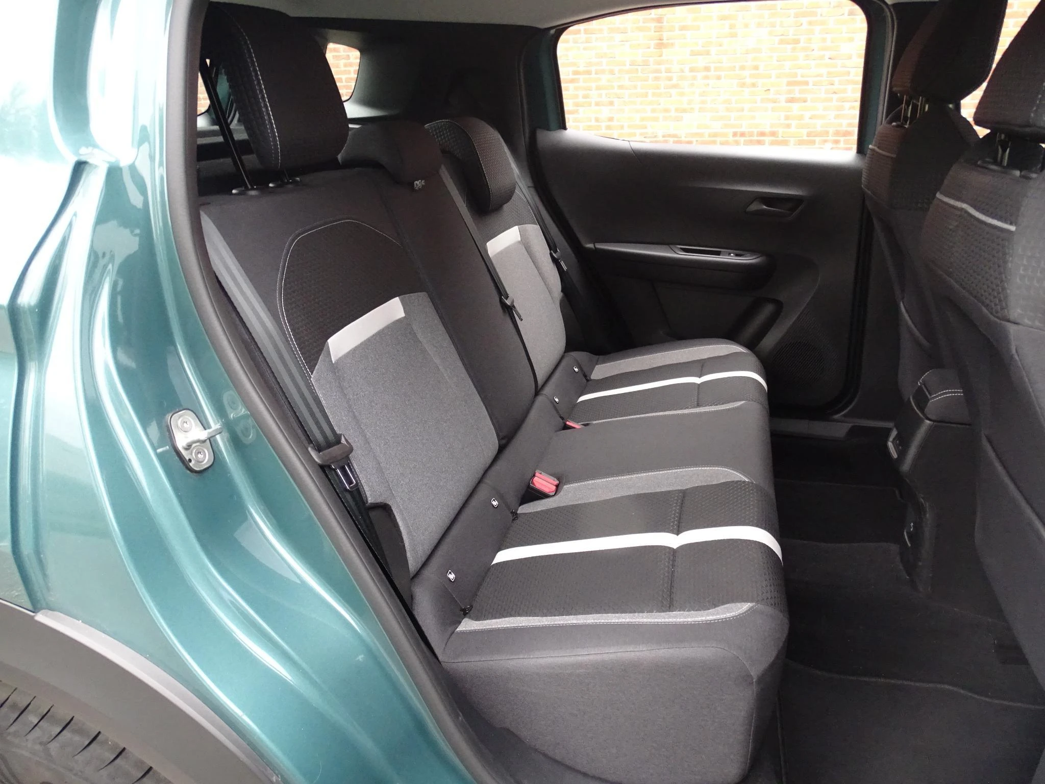 Opel Frontera 1.2 Turbo MHEV 107kW Edition eDCT