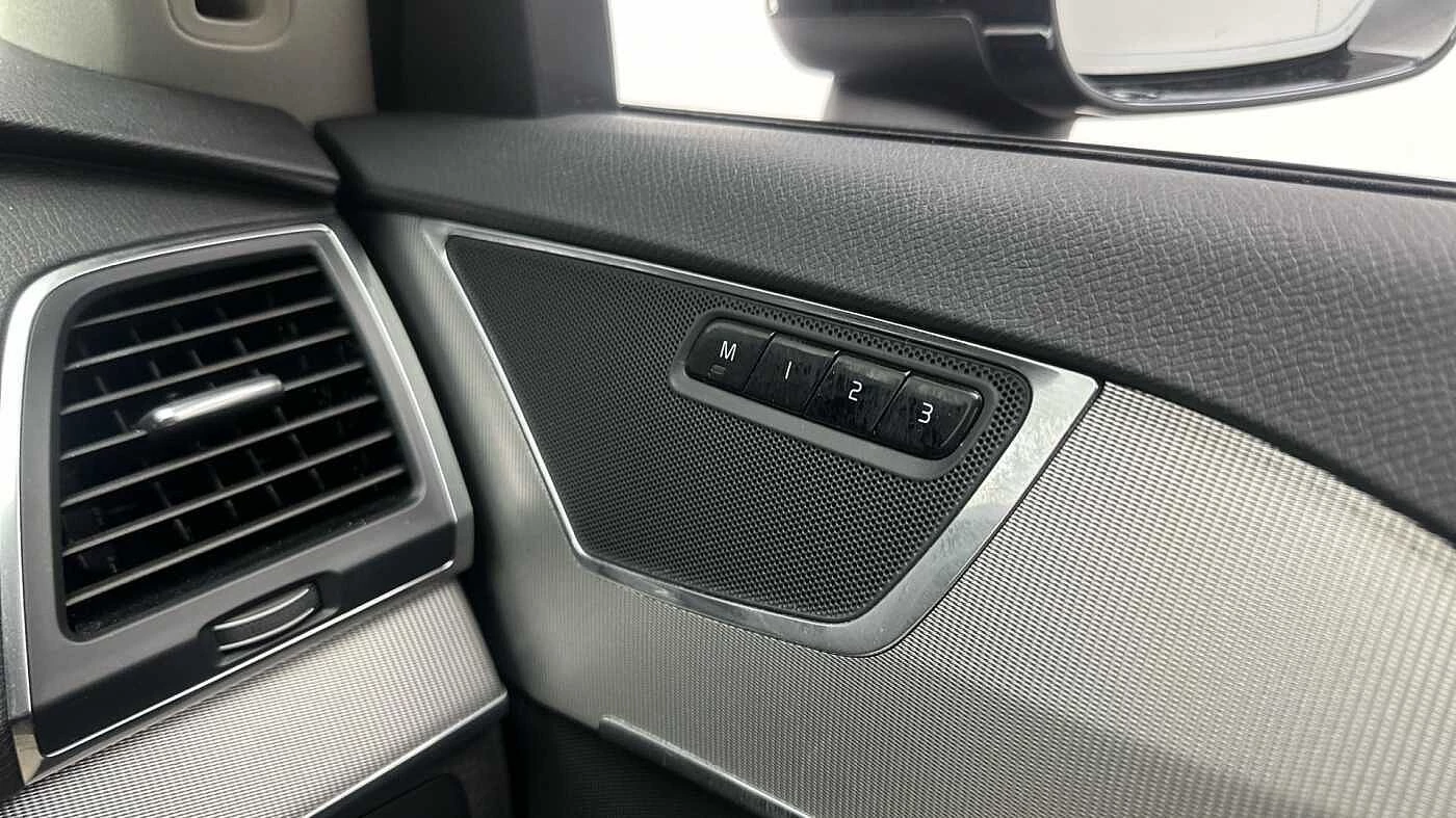 Volvo-XC90-image-28