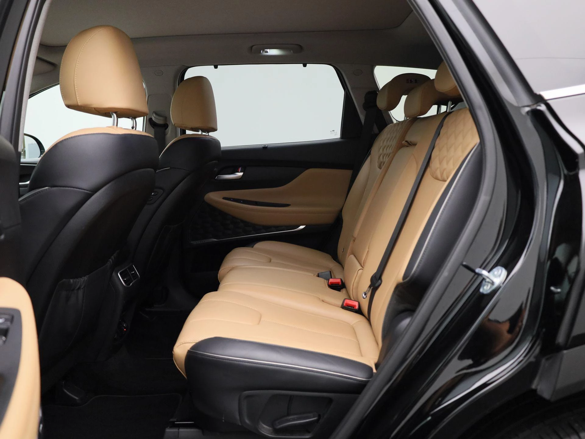 Hyundai Santa Fe 1.6 T-GDi Plug-in Hybrid 4x4 Shine Aut.