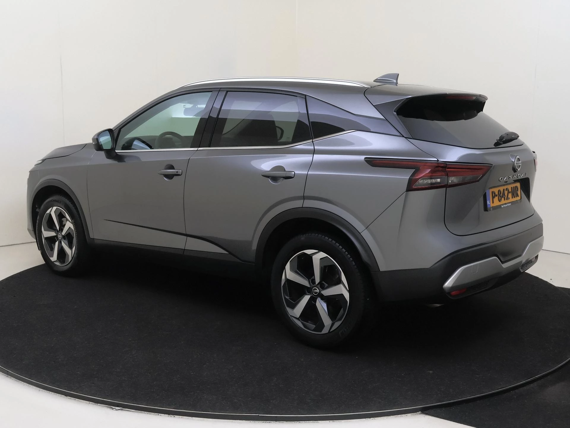 Nissan-QASHQAI-image-2