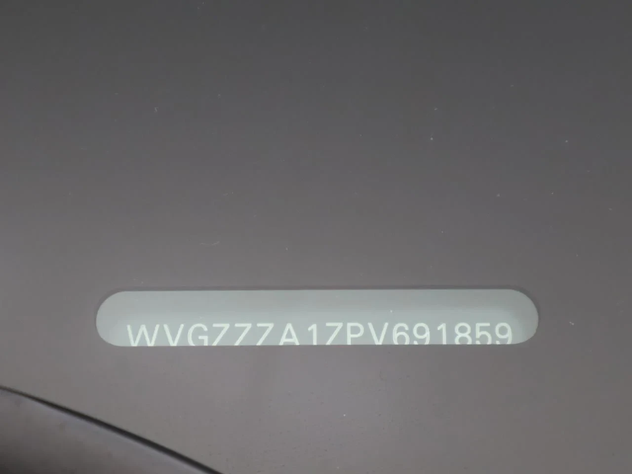 Volkswagen-T-Roc-image-23