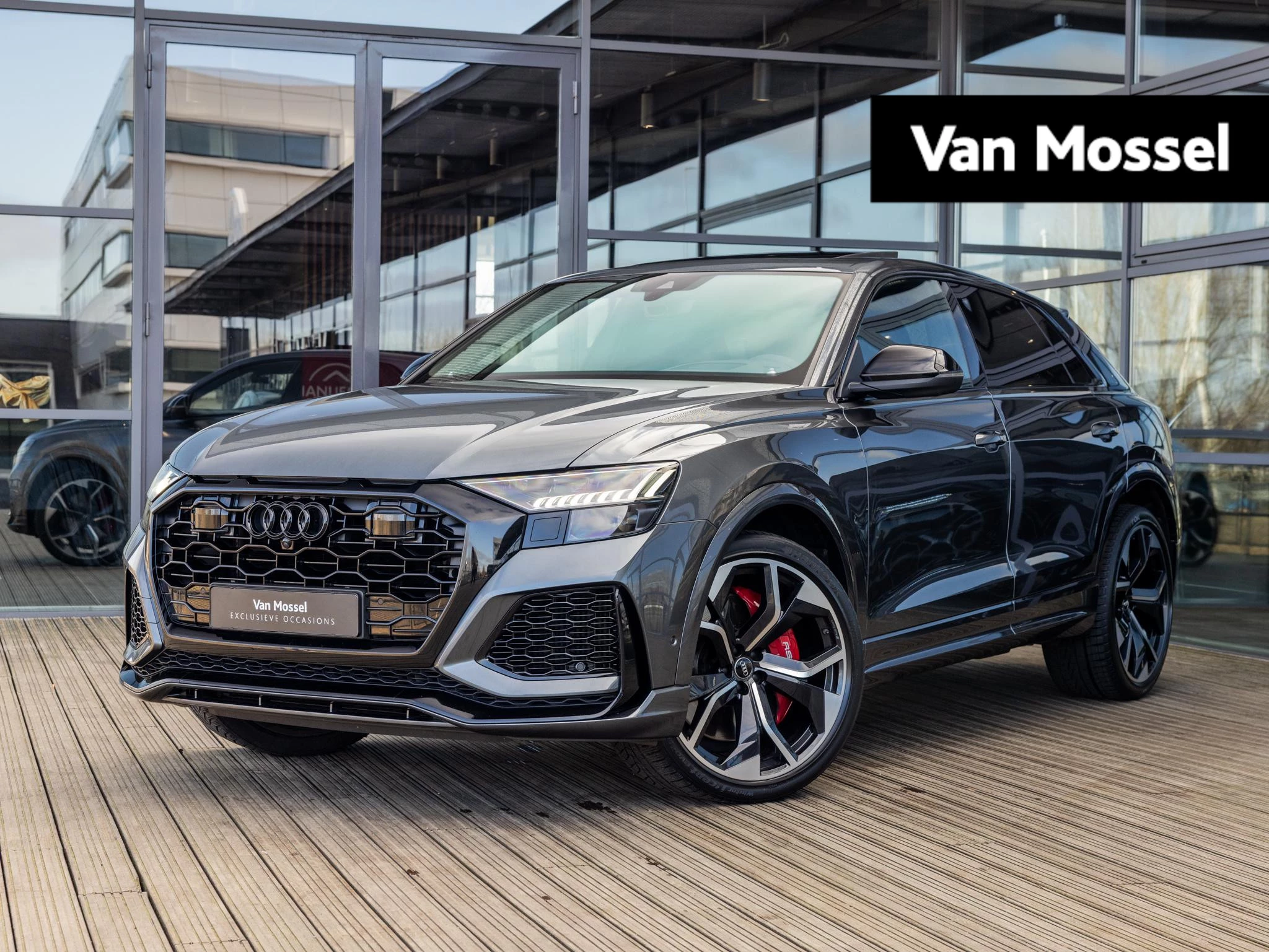 Audi-RSQ8-image-0