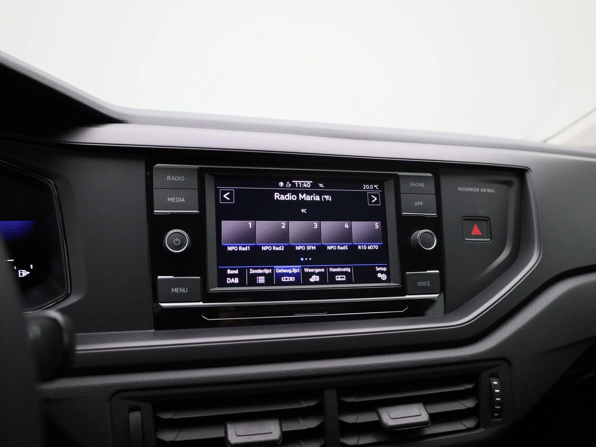 Volkswagen-Taigo-image-13