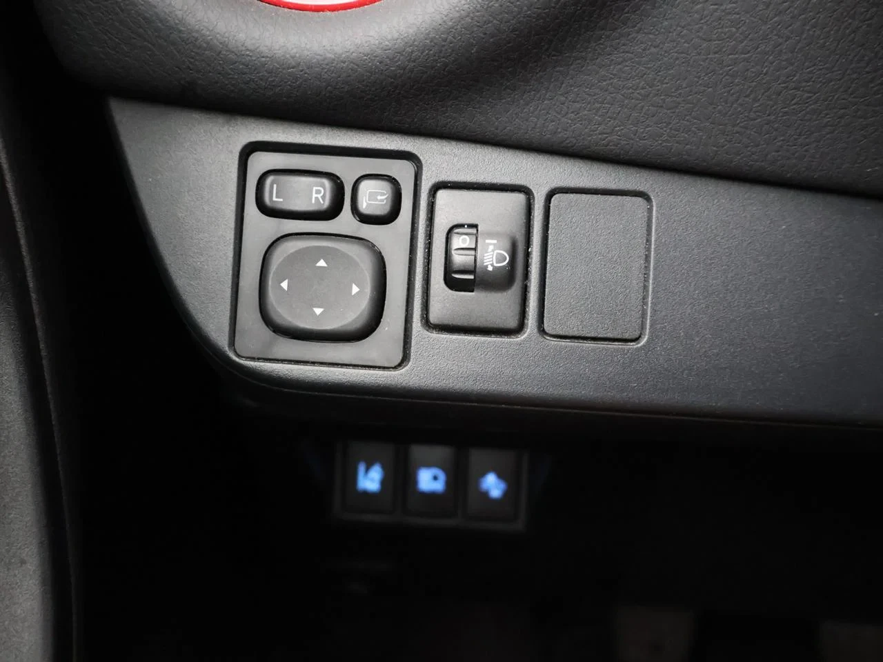 Toyota-Yaris-image-19