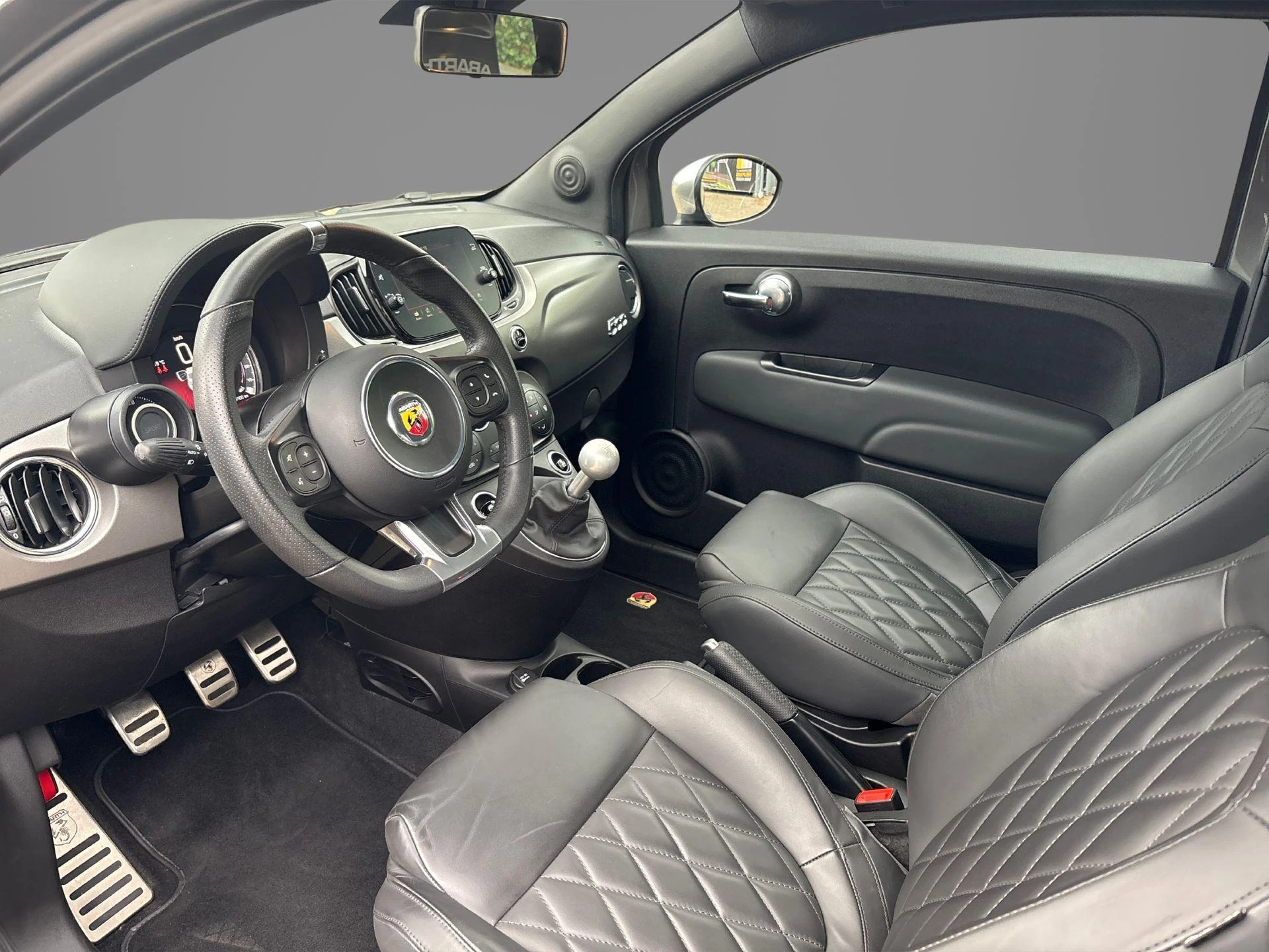 Fiat-500-image-2