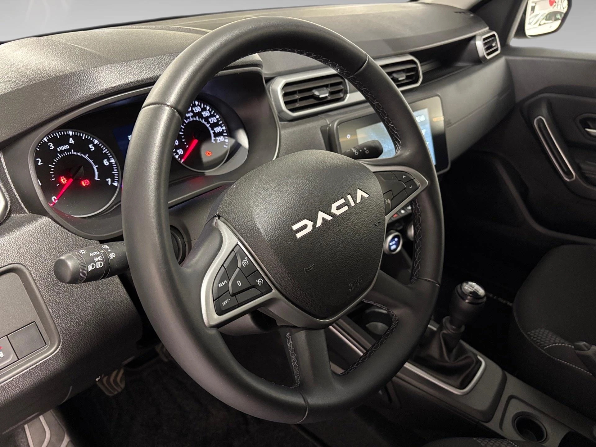 Dacia-Duster-image-7