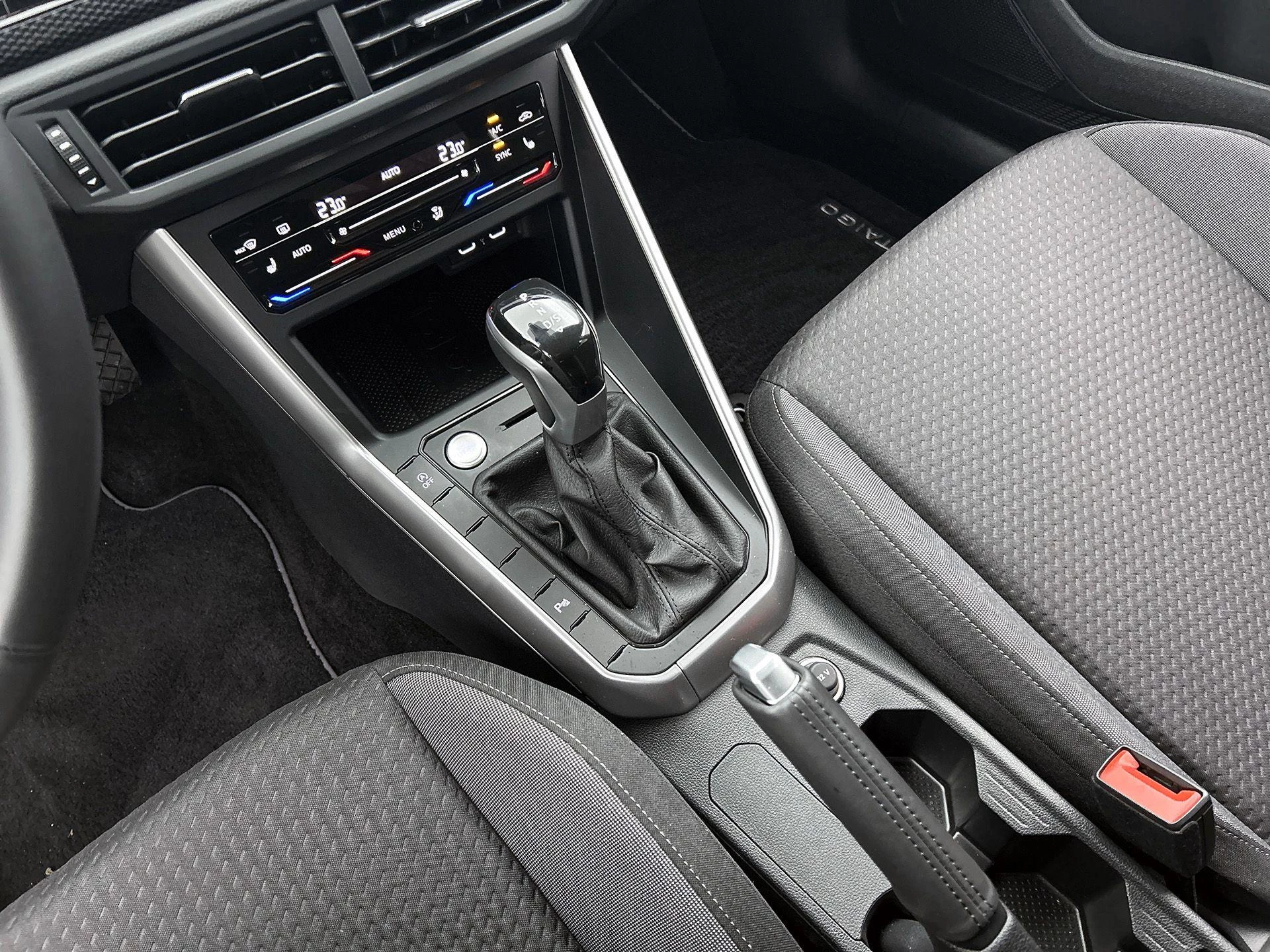 Volkswagen-Taigo-image-25