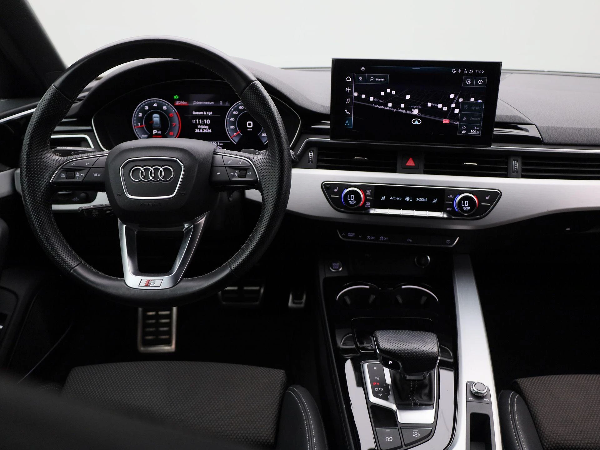 Audi-A4-image-6
