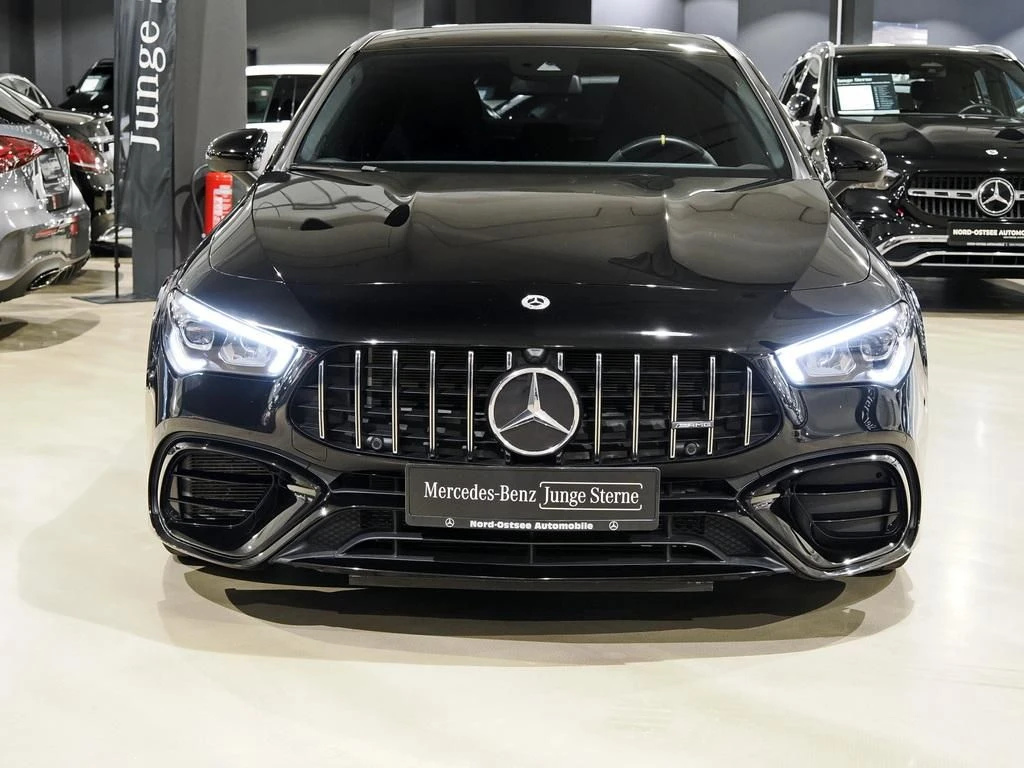 Mercedes-AMG-CLA 45 S AMG-image-3