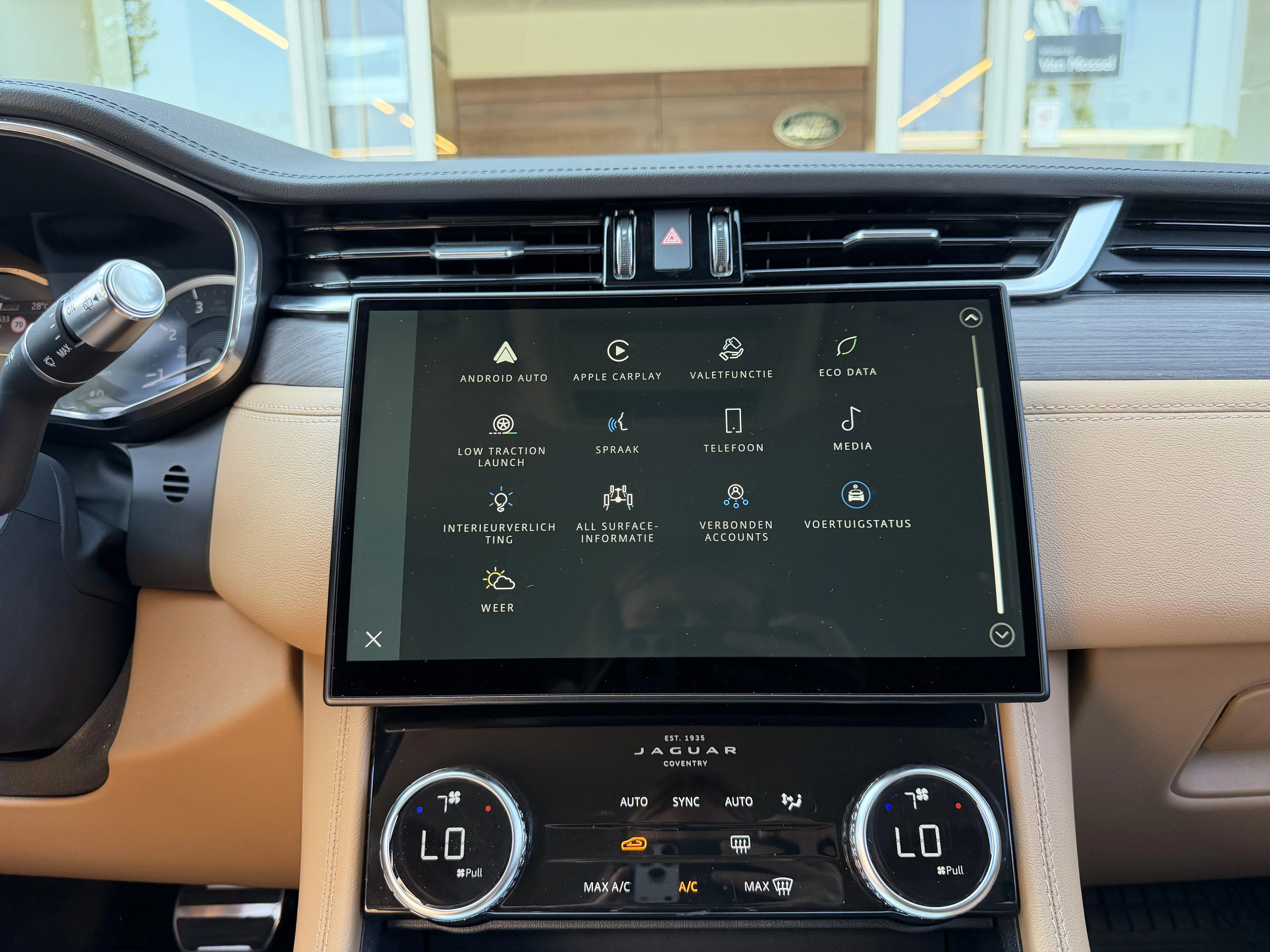 Jaguar F-PACE P250 SE AWD Auto. 22MY