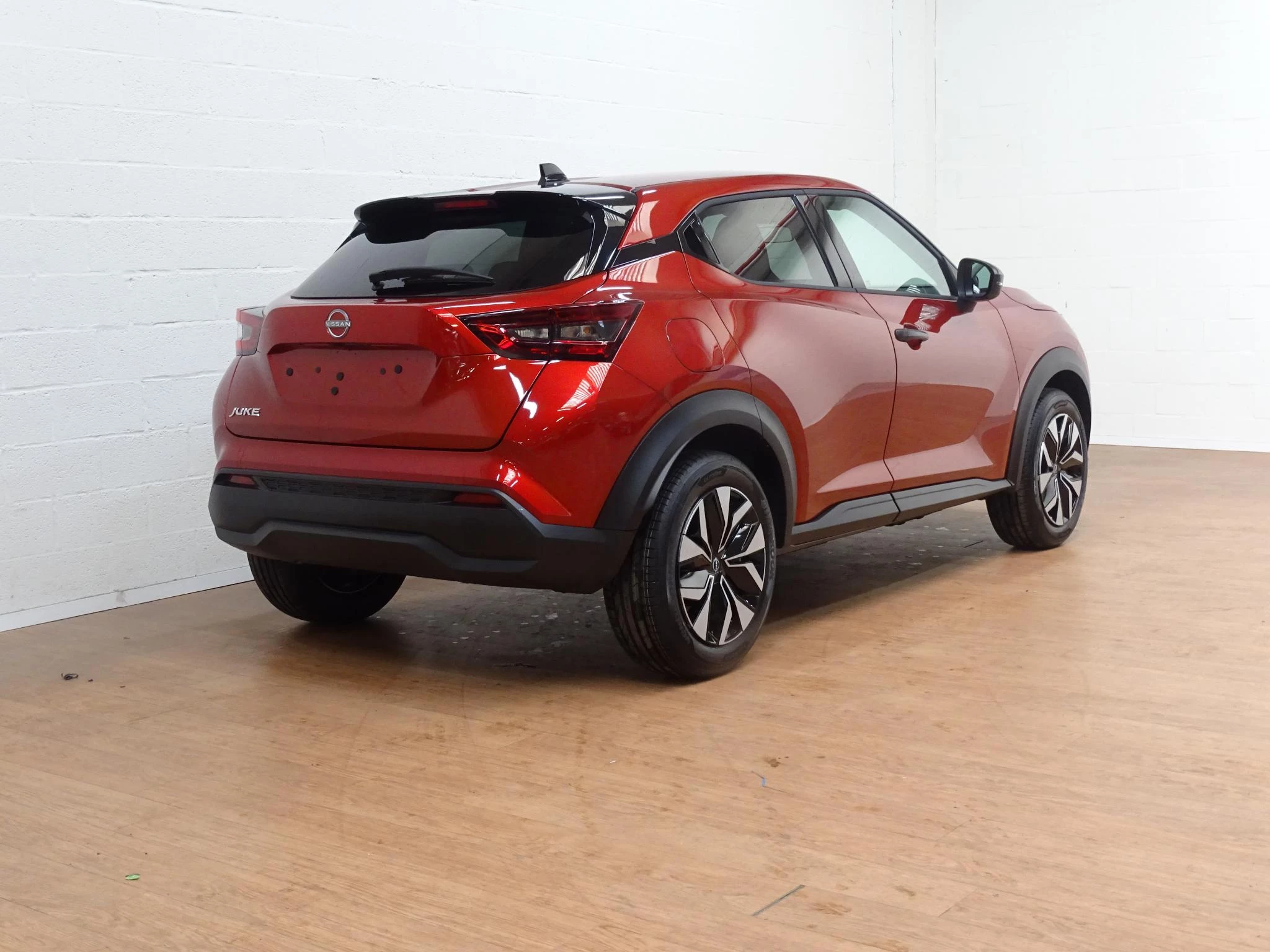 Nissan Juke 1.0 DIG-T Acenta automaat