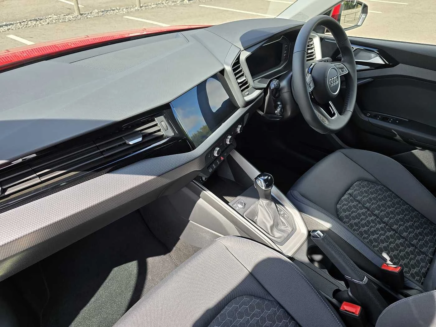 Audi-A1 Sportback-image-1