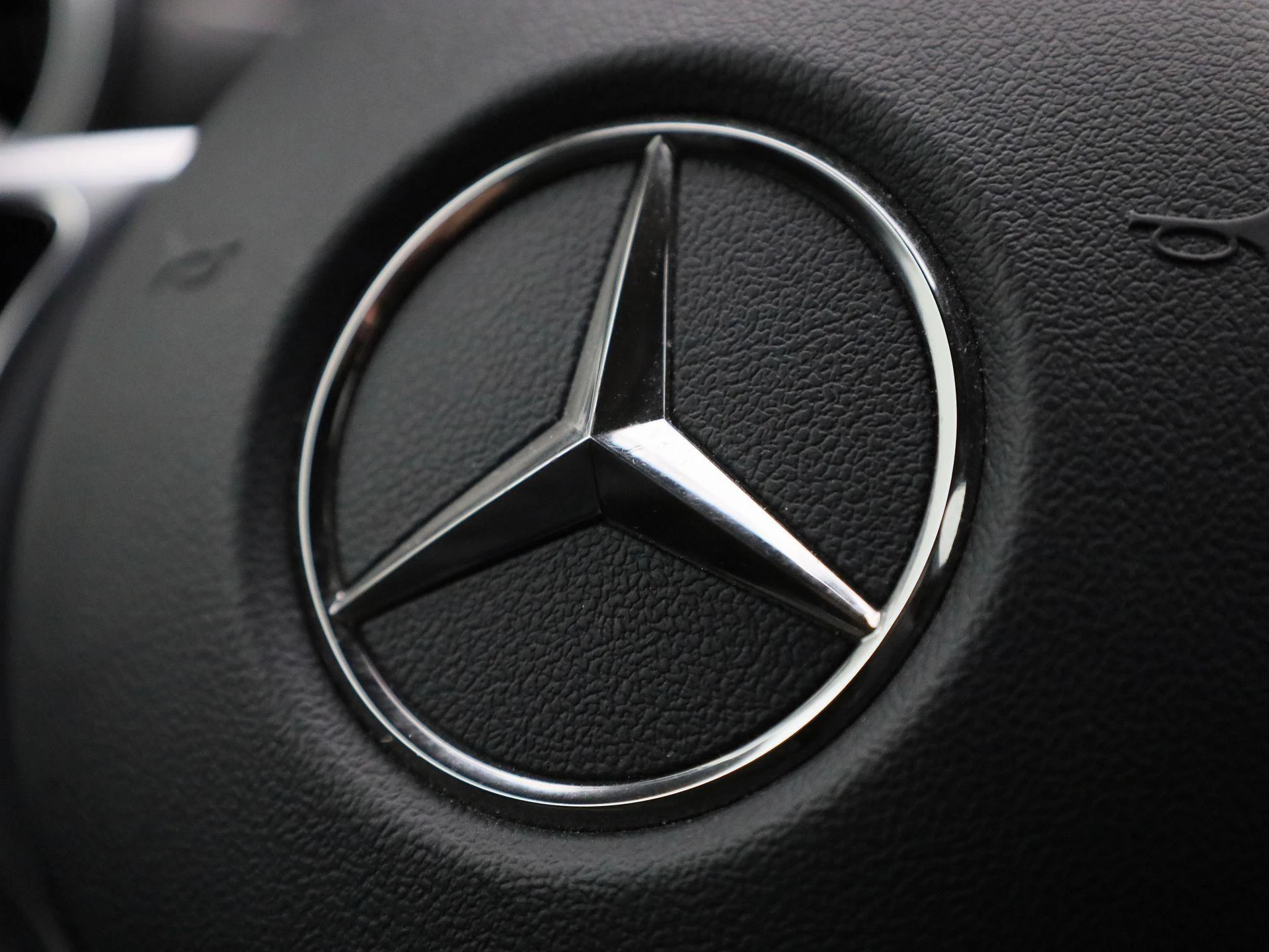 Mercedes-Benz-A-Klasse-image-28