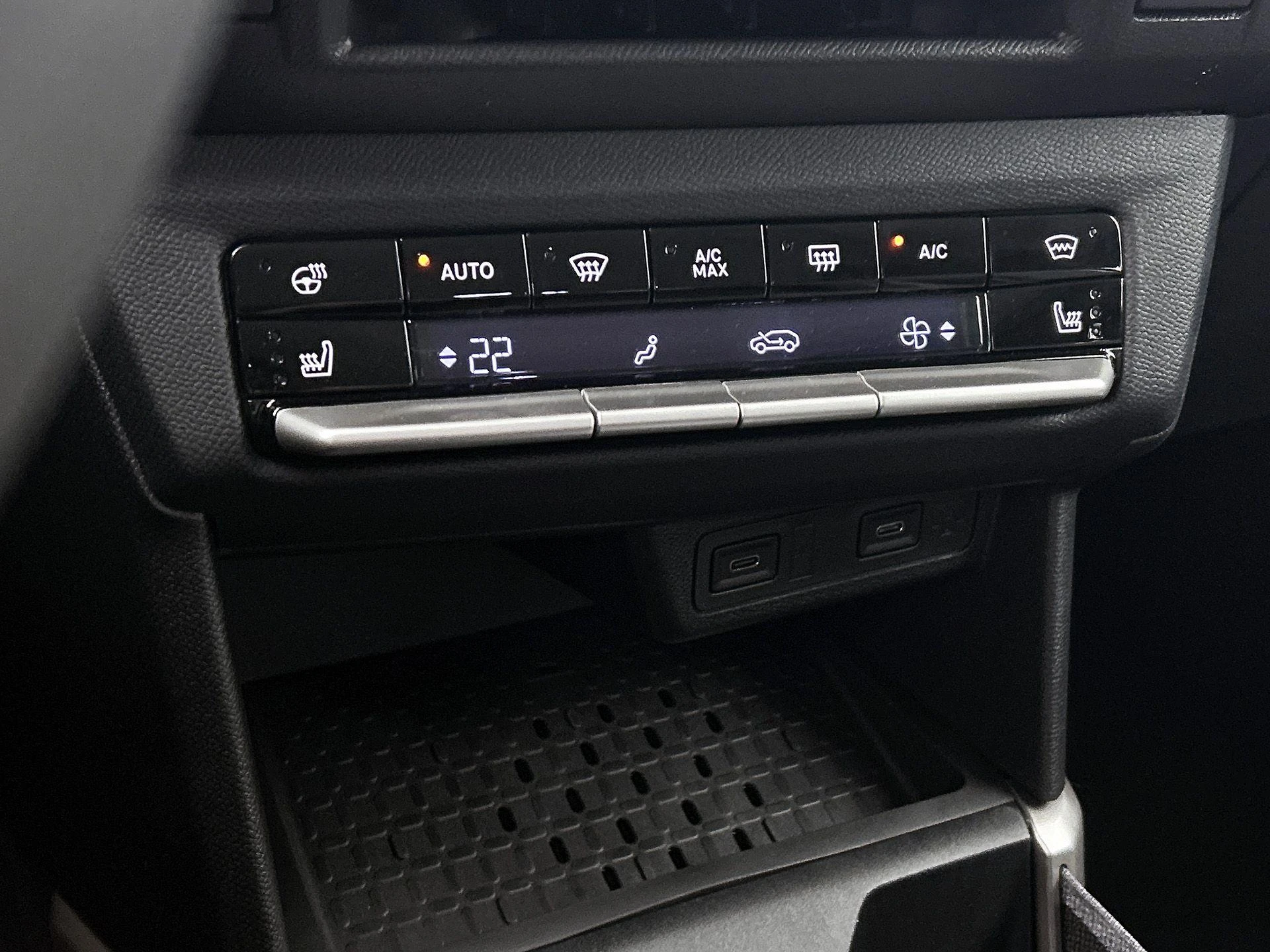 Opel-Frontera-image-25
