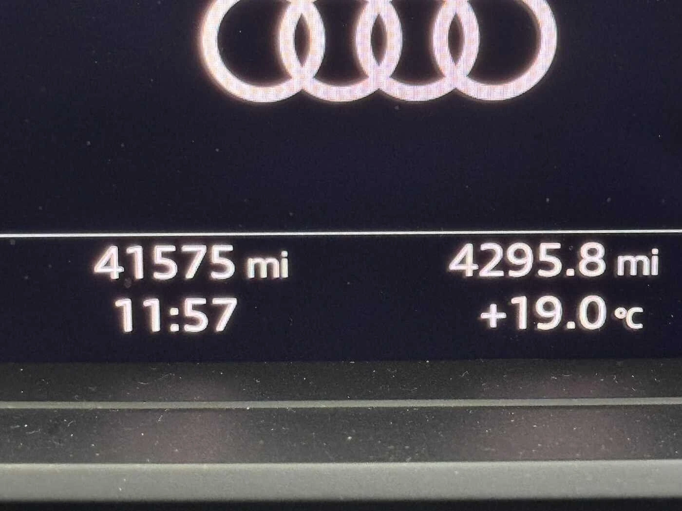 Audi-Q4 e-tron-image-9