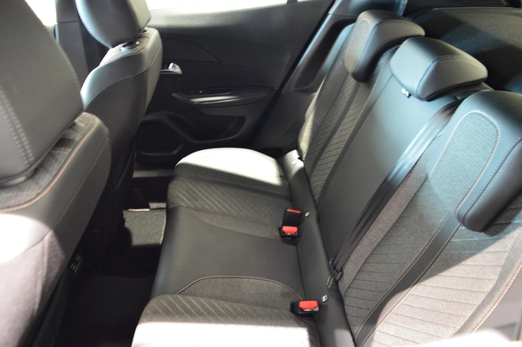 Peugeot-2008-image-5