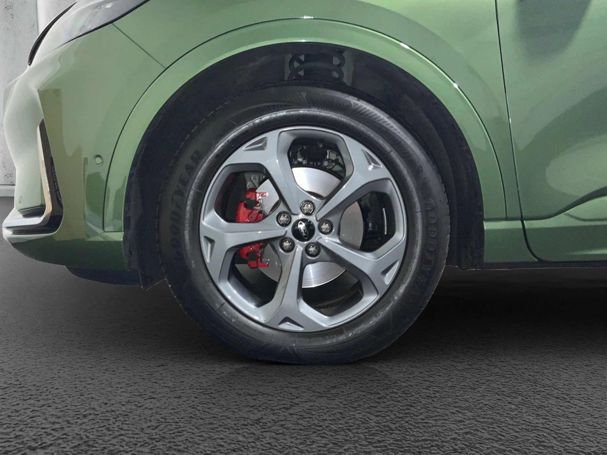 Ford Kuga ST-Line X Aut.*360GRAD*LED-MATRIX*NAVI*GRA*WINTER-PKT.