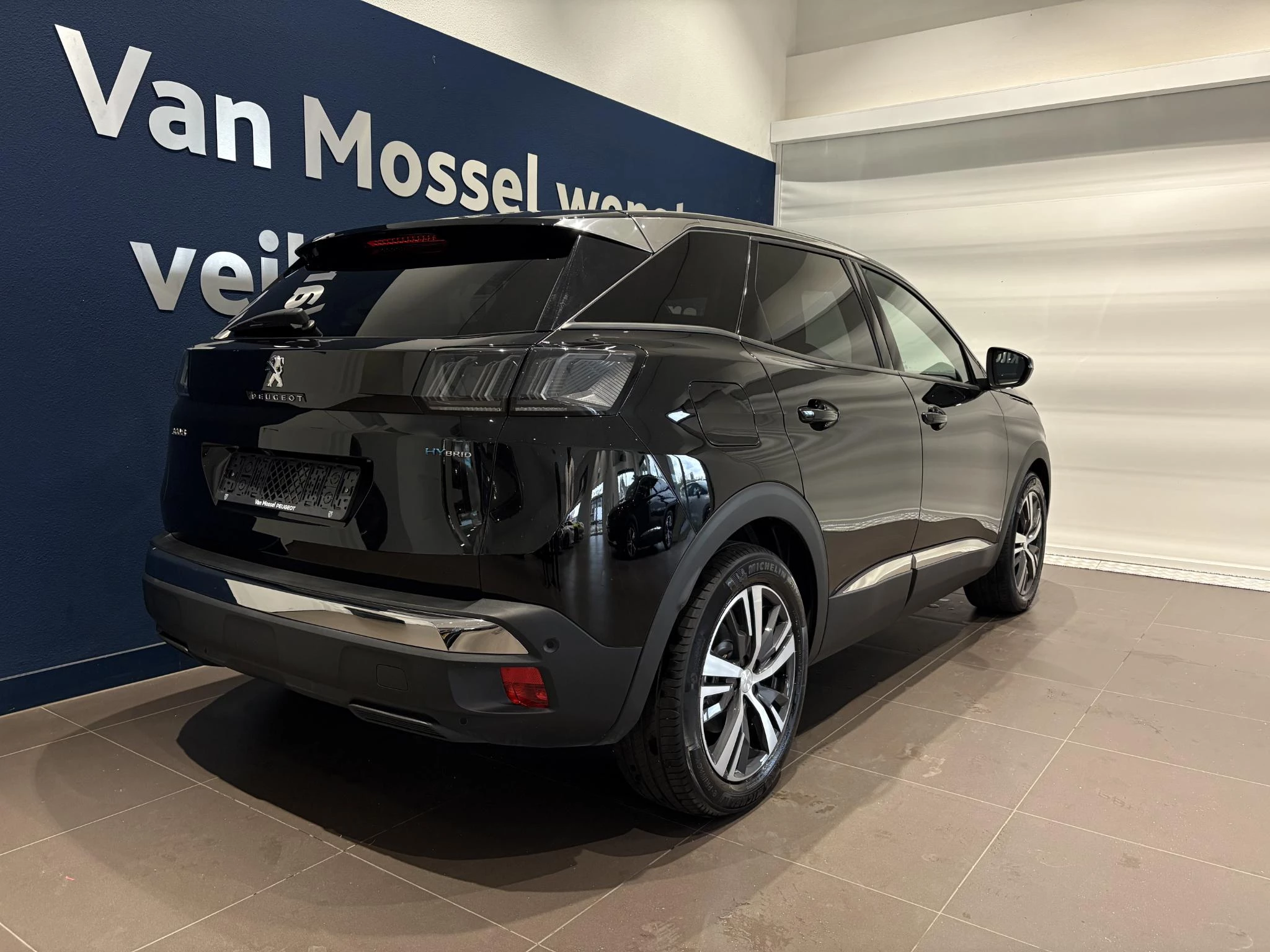 Peugeot-3008-image-20