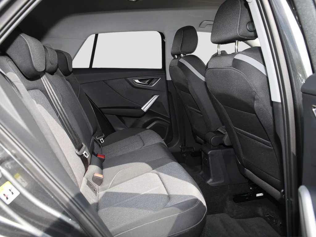 Audi Q2 30 TFSI S line AHK GRA Kamera PDC+ GWF