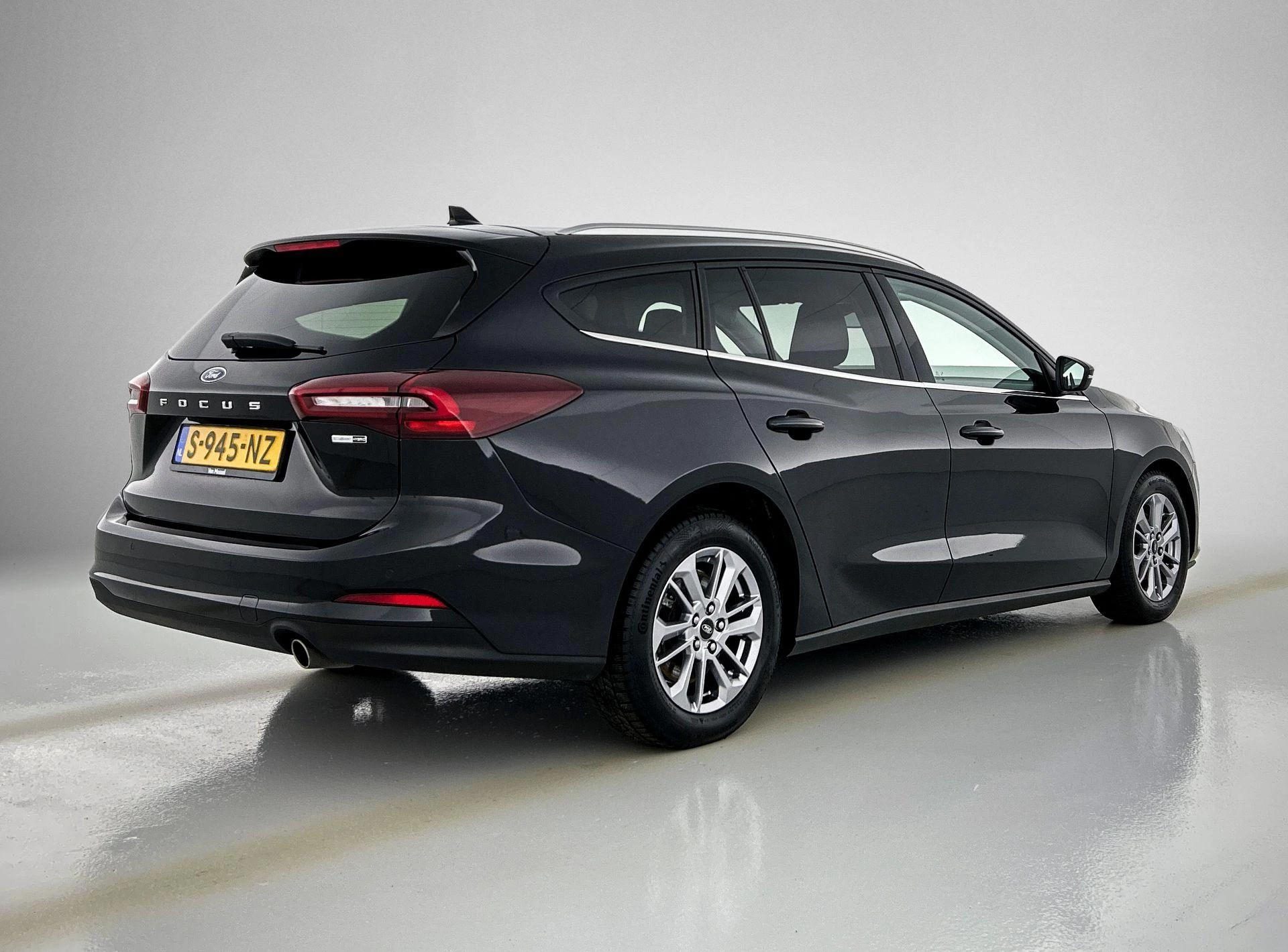 Ford-Focus-image-3