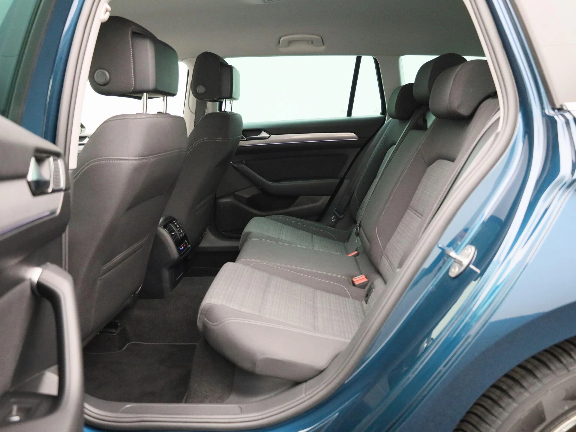 Volkswagen Passat Variant 2.0 TDI 90kW DSG Style Business